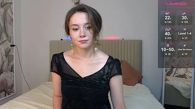 SkyHelen online show from September 25, 4:49 am