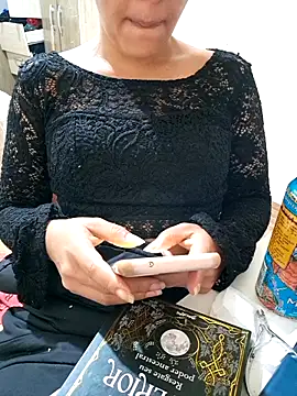 euahotmarii20 online show from September 25, 9:24 am