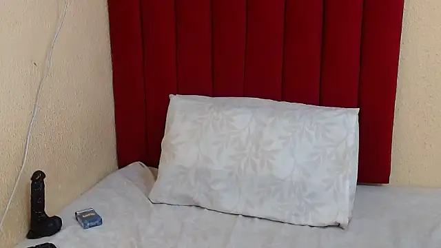 Snapshot of Tallatoya chatting on October 17, 9:45 am Tallatoya online show from October 17, 9:45 am