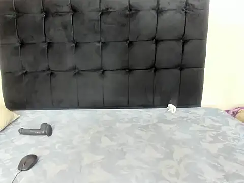 ChubbySexyBoobs online show from September 24, 4:10 pm