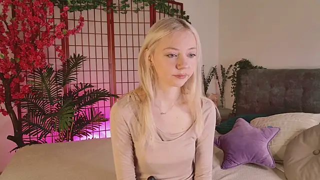 NyxBlonde online show from November 16, 1:17 pm