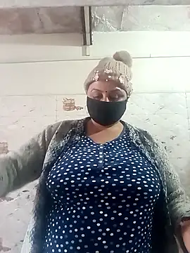 Rakhi sawant143 online show from January 12, 2:28 am