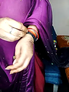 Oh 011 online show from February 20, 3:56 pm