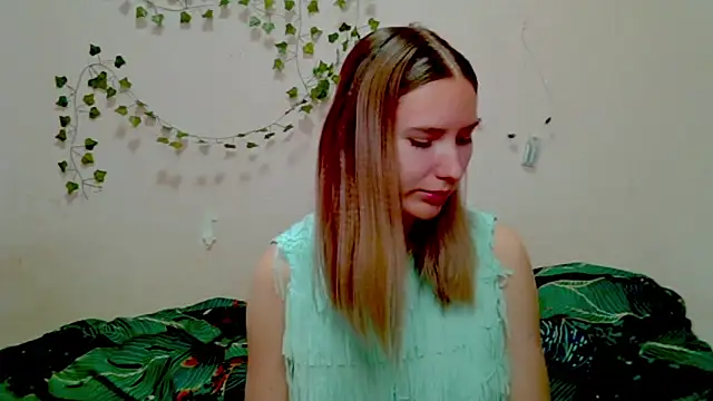  kikiclark   online show from November 21, 10:14 am