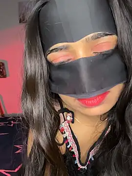 DesiSexyMonika online show from April 3, 7:45 pm