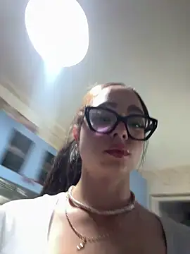 Snapshot of hottiee_melannie chatting on March 12, 2:39 am hottiee melannie online show from March 12, 2:39 am