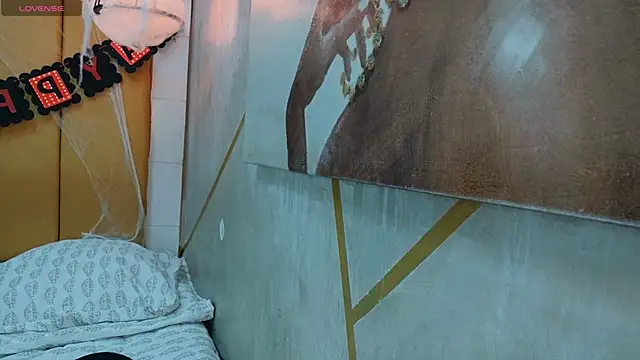 alphakongX online show from October 29, 11:50 pm