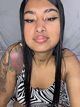 Snapshot of Caty__hot chatting on April 12, 1:10 am Caty hot online show from April 12, 1:10 am