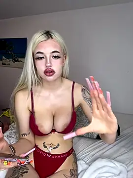 Steffi Snowbunny online show from October 13, 3:23 pm