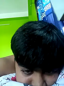 sexyboywhite online show from September 16, 5:41 am