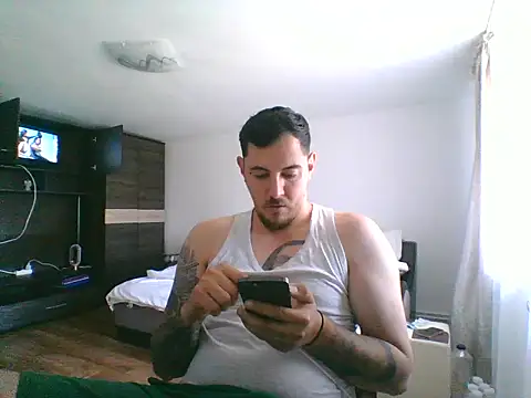DaNNyeL016 online show from July 30, 8:57 am