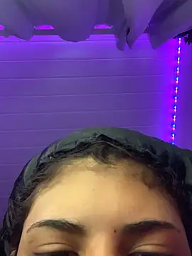 luluzinhax online show from September 27, 2:11 pm