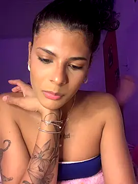 luluzinhax online show from November 9, 7:12 pm