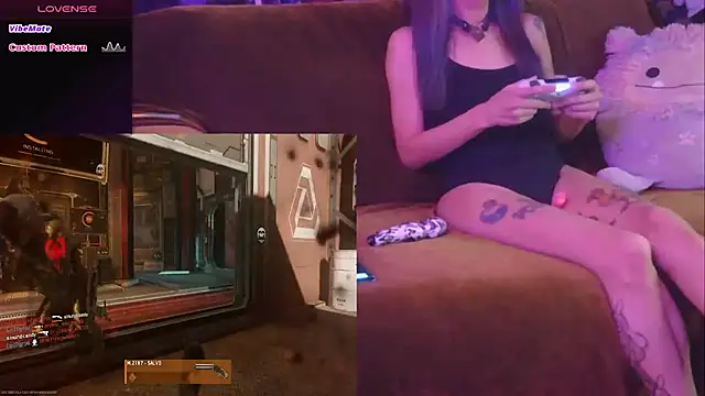 Snapshot of mmmminaDarling chatting on July 10, 3:22 am mmmminaDarling online show from July 10, 3:22 am