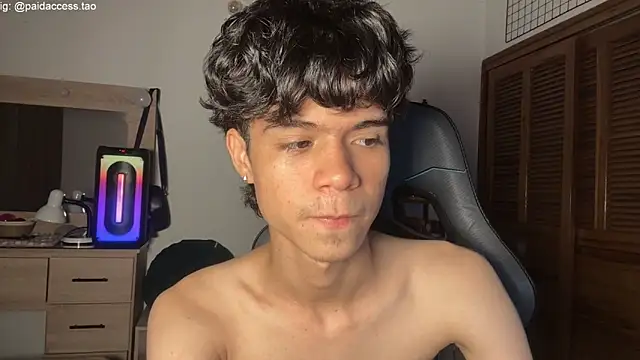 OopsAgain  online show from June 30, 11:28 pm