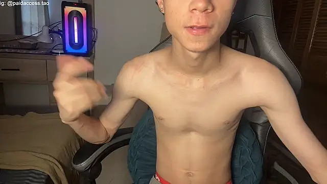OopsAgain  online show from July 4, 8:26 pm