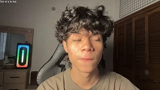 OopsAgain  online show from July 23, 7:12 pm