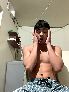 boyhot- - online show from September 11, 10:04 am
