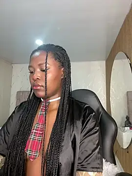 eliza eup online show from June 15, 8:00 pm