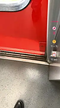 Snapshot of GeilerHSVFAN1989 chatting on October 1, 2:34 pm GeilerHSVFAN1989 online show from October 1, 2:34 pm