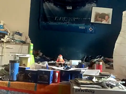 Snapshot of GeilerHSVFAN1989 chatting on November 12, 11:21 am GeilerHSVFAN1989 online show from November 12, 11:21 am