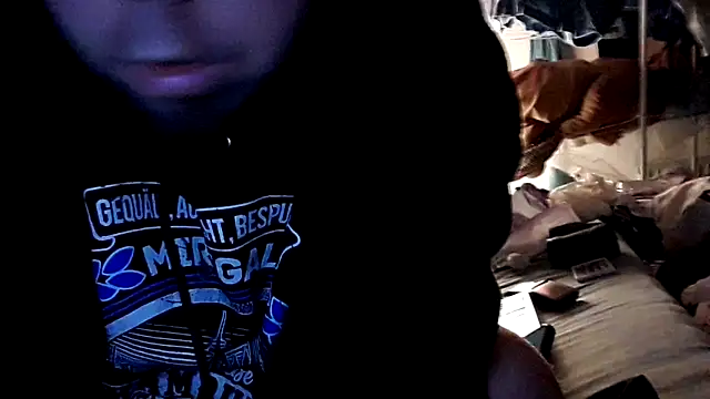 Snapshot of GeilerHSVFAN1989 chatting on December 20, 6:53 am GeilerHSVFAN1989 online show from December 20, 6:53 am