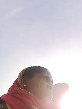 Hot-honi online show from January 6, 8:40 am