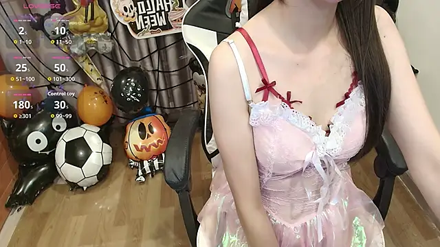 Snapshot of Bae_Gigii chatting on October 27, 1:59 pm Bae Gigii online show from October 27, 1:59 pm