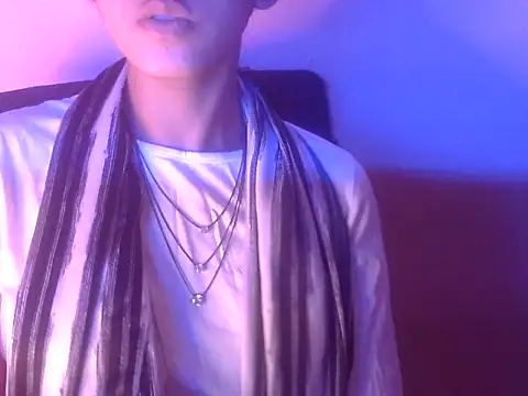 Ayesha Mo online show from September 12, 1:33 pm