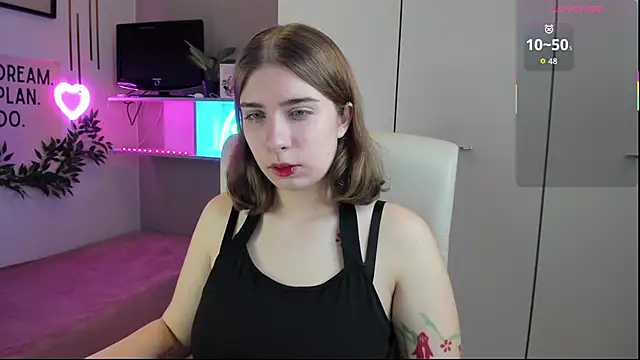 DianaGalaxy online show from October 4, 8:40 pm