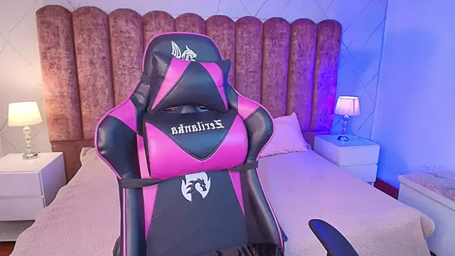 Sweet 1Angel online show from February 21, 3:40 am