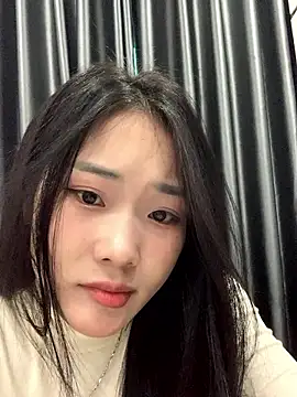 LylyBaby1888 online show from January 14, 2:17 am