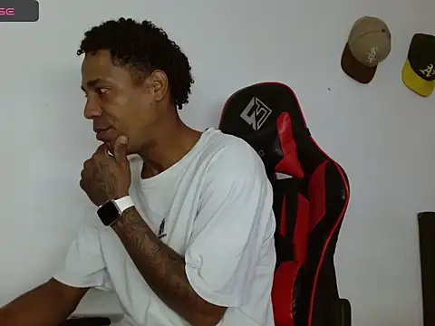 Snapshot of BBC_Black_ chatting on September 8, 3:55 pm BBC Black online show from September 8, 3:55 pm