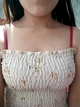 mymy06 online show from February 19, 3:30 pm