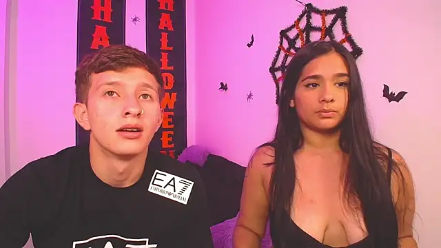 mae nathan  online show from October 27, 12:09 pm