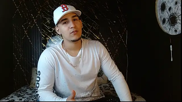 massimo vidal  online show from February 1, 11:42 am