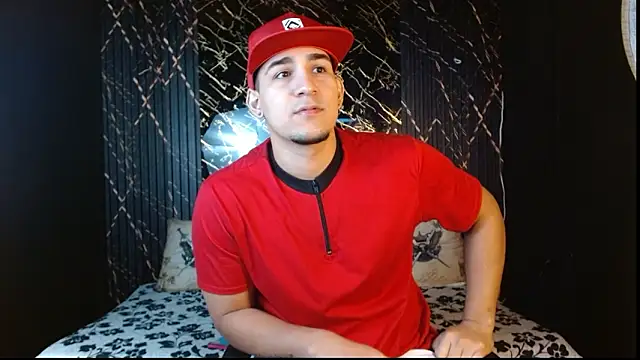 massimo vidal  online show from February 8, 2:20 pm