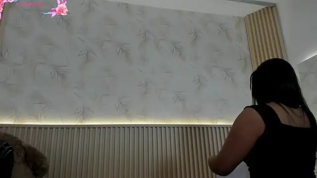 Liss-Reyes online show from July 12, 2:41 pm
