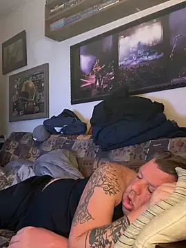 Stephanie1984 online show from March 8, 4:38 am