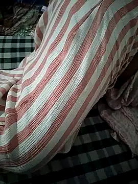 Snapshot of sexy__girls98 chatting on March 24, 3:39 pm sexy girls98 online show from March 24, 3:39 pm