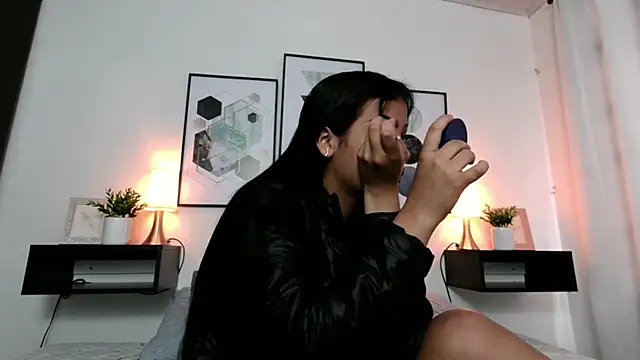 Rodriguez Gabi online show from September 11, 1:33 pm