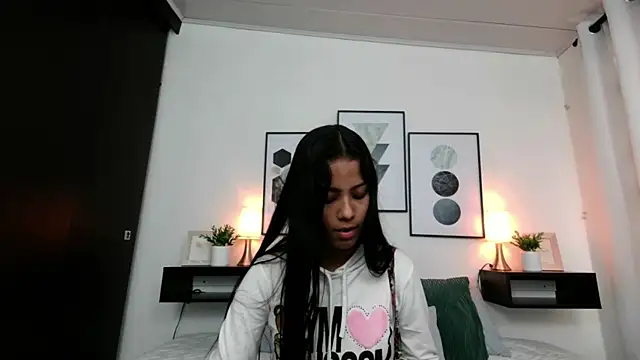 Rodriguez Gabi online show from September 16, 12:50 pm