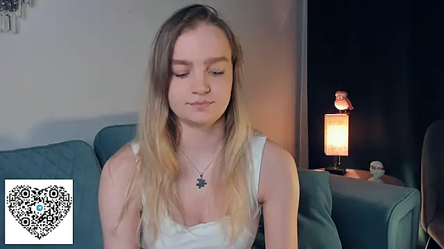 KerenFurguson online show from October 19, 6:52 pm