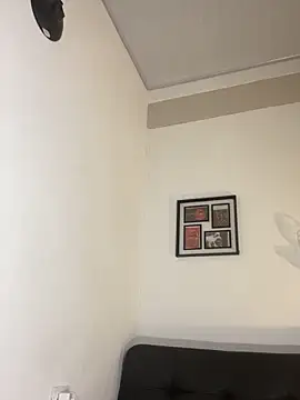 Snapshot of RedVelvet_Dream chatting on October 17, 2:48 am RedVelvet Dream online show from October 17, 2:48 am