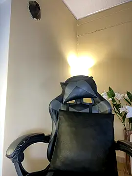 Snapshot of RedVelvet_Dream chatting on November 28, 9:17 pm RedVelvet Dream online show from November 28, 9:17 pm