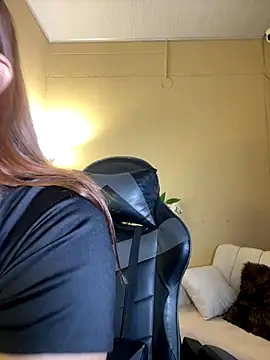 Snapshot of RedVelvet_Dream chatting on November 30, 9:19 pm RedVelvet Dream online show from November 30, 9:19 pm