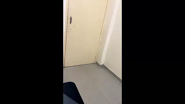 LuvLayla online show from December 21, 5:20 pm