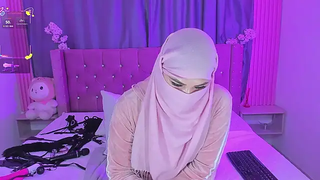 Nayla-Mouna online show from March 26, 7:36 am