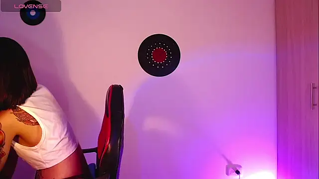 rootwallace online show from September 23, 11:52 pm