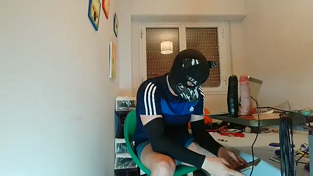 Maskpor2022 online show from March 27, 4:18 pm